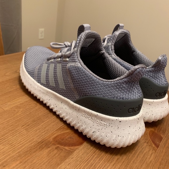 Adidas Shoes 🔥 Men Size: L - Picture 5 of 6